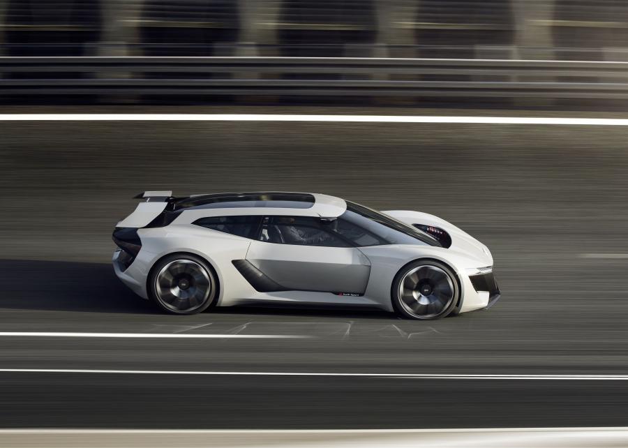  Audi PB 18 e-tron 2018 года  (фото 33 из 51)